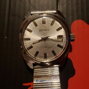 Benrus 17 Jewels Date Manual Winding Watch Running Great